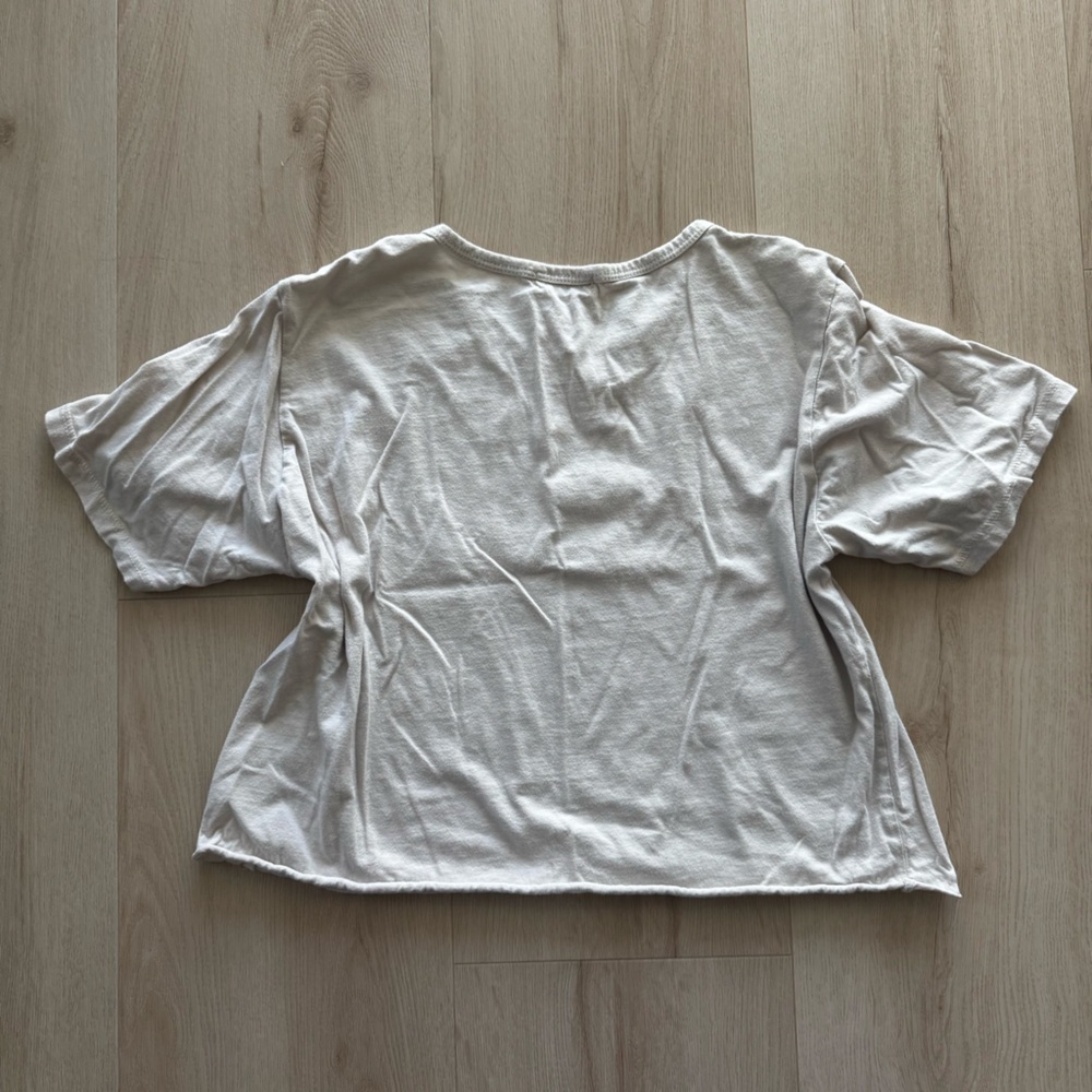 Altar'd State Texas Graphic Crop Tee in beige - Picture 2 of 4